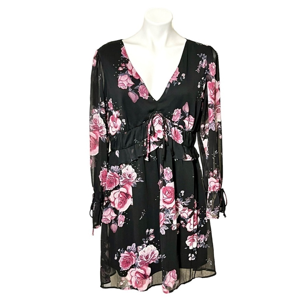 Xhilaration Floral Long Sleeve Dress Size Medium Black/Purple